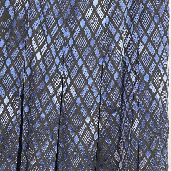 ALFANI Silk Shimmer Blue Black Midi Skirt Size 8 - Picture 5 of 8